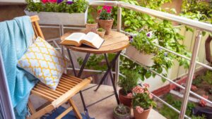 September Gardening Guide 2021: Make Your Balcony Gardens More Beautiful With These Tips